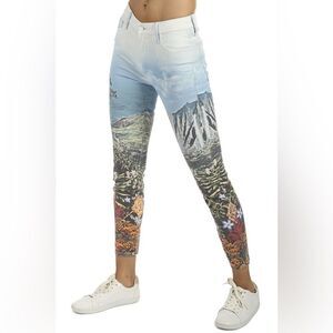 Mother Denim - A Day in Paradise. Women’s Size 25